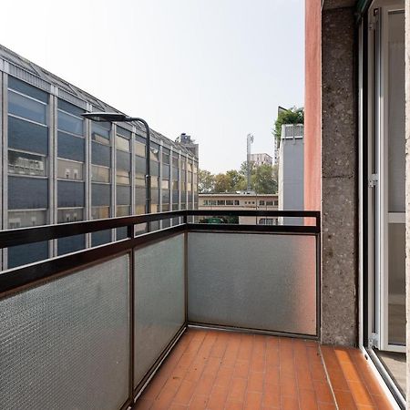 Cagnola Cozy Apartament With Balcony Mediolan Zewnętrze zdjęcie